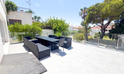 Reventa - Villa -
Dehesa De Campoamor