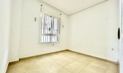 Bestaande bouw - Appartement -
Villamartín - Villamartin