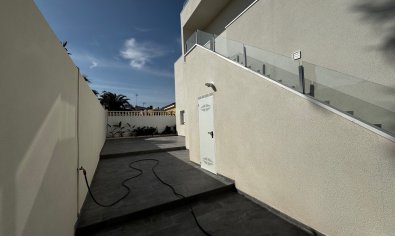 Bestaande bouw - Villa -
Torrevieja - Los Balcones