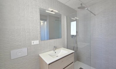 Reventa - Apartamento / piso -
Orihuela Costa - Los Altos *