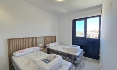 Reventa - Apartamento / piso -
Orihuela Costa - Los Altos *