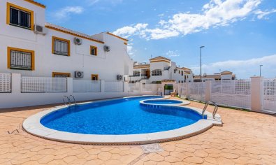 Bestaande bouw - Appartement -
Orihuela - Entre Naranjos Vistabella