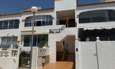 Bestaande bouw - Appartement -
Orihuela - Entre Naranjos Vistabella