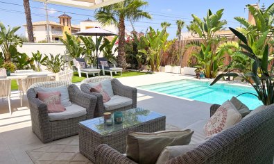 Reventa - Villa -
Cabo Roig