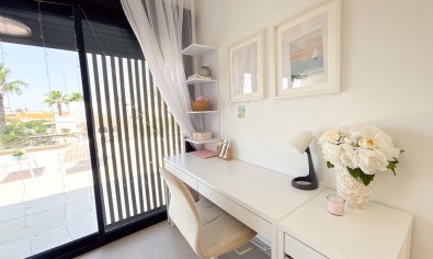 Reventa - Villa -
Cabo Roig