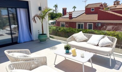 Reventa - Villa -
Cabo Roig