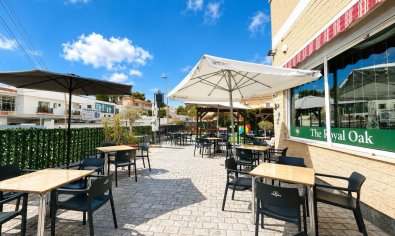 Bar and restaurant in Villamartín