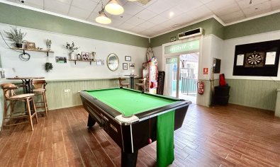 Bar and restaurant in Villamartín