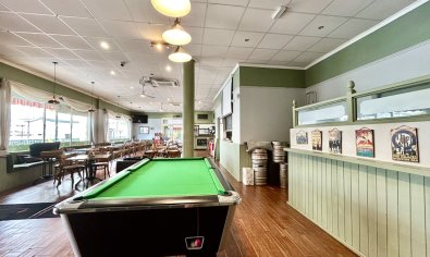 Bar and restaurant in Villamartín