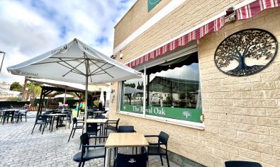 Bar and restaurant in Villamartín
