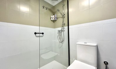 Moderno apartamento de 1 dormitorio en el centro de Torrevieja