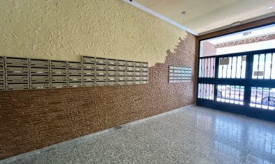 Moderno apartamento de 1 dormitorio en el centro de Torrevieja