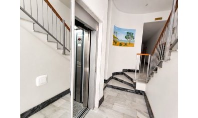 Beachfront apartment in Guardamar del Segura