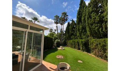 Golf course villa in Villamartín