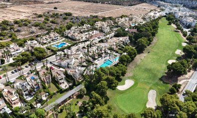 Golf course villa in Villamartín