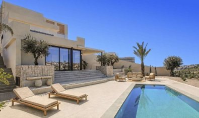 Nieuwbouw Woningen - Villa -
La Marina