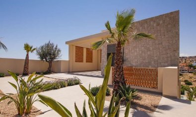 Nieuwbouw Woningen - Villa -
La Marina