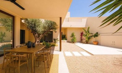 Nieuwbouw Woningen - Villa -
La Marina