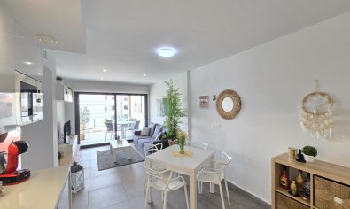 Reventa - Apartamento / piso -
Orihuela Costa - Villamartín *