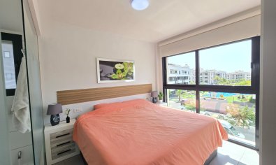 Reventa - Apartamento / piso -
Orihuela Costa - Villamartín *