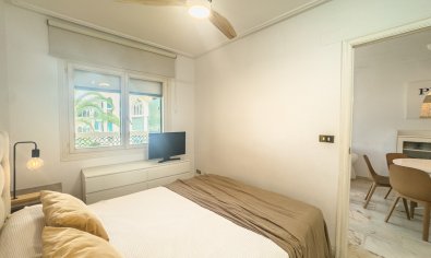 Alquiler a corto plazo - Apartamento / piso -
Santa Pola - Varadero