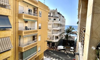 Resale - Apartment -
Torrevieja