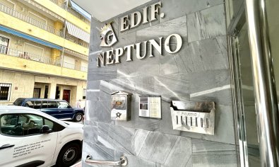 Resale - Apartment -
Torrevieja