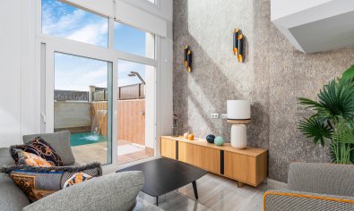 Obra nueva - Villa -
Los Montesinos