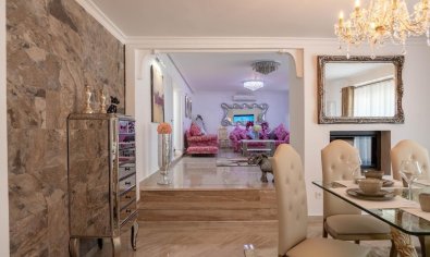 Resale - Villa -
San Miguel de Salinas