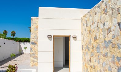 Bestaande bouw - Villa -
Torrevieja - Torreta Florida