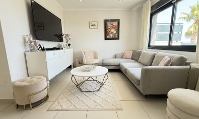 Bestaande bouw - Herenhuis -
Cabo Roig