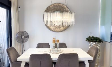 Bestaande bouw - Herenhuis -
Cabo Roig
