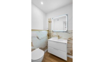 Reventa - Apartamento / piso -
Orihuela Costa - Punta Prima