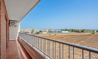 Reventa - Apartamento / piso -
Orihuela Costa - Punta Prima