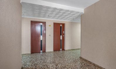 Reventa - Apartamento / piso -
Orihuela Costa - Punta Prima