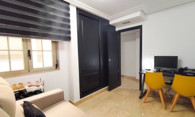 Resale - Apartment -
Torrevieja