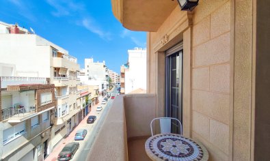 Resale - Apartment -
Torrevieja