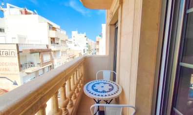 Resale - Apartment -
Torrevieja