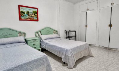 Bestaande bouw - Appartement -
Torrevieja - Playa de los Locos