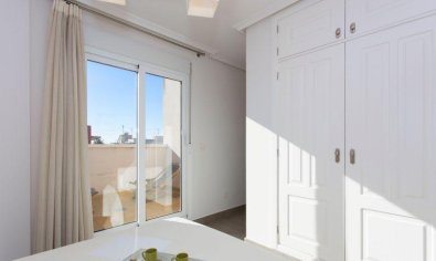 Nieuwbouw Woningen - Bungalow -
Santa Pola - Centro