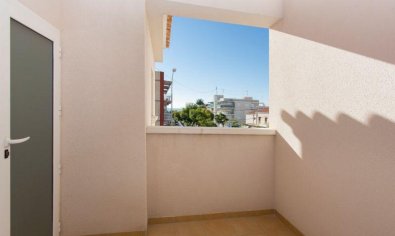 Nieuwbouw Woningen - Bungalow -
Santa Pola - Centro