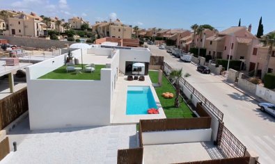 Obra nueva - Villa -
Algorfa - La Finca Golf
