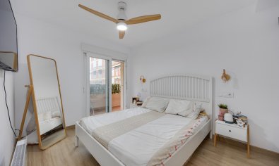 Bestaande bouw - Appartement -
Torrevieja - playa de los naufragos