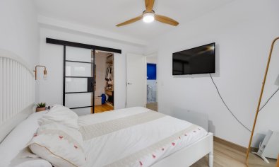 Bestaande bouw - Appartement -
Torrevieja - playa de los naufragos