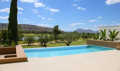 Obra nueva - Villa -
Algorfa - La Finca Golf