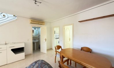 Bestaande bouw - Herenhuis -
Ciudad Quesada