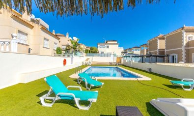 Resale - Villa -
Orihuela Costa - Las Filipinas