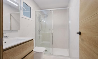 Resale - Villa -
Algorfa - Campo de Golf - Algorfa