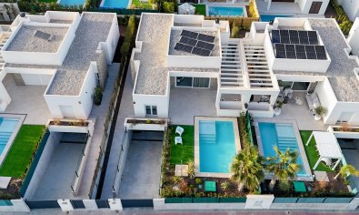 Resale - Villa -
Algorfa - Campo de Golf - Algorfa