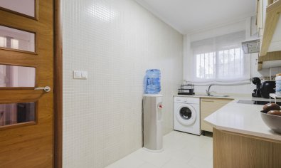 Reventa - Chalet -
Torrevieja - Aguas Nuevas
